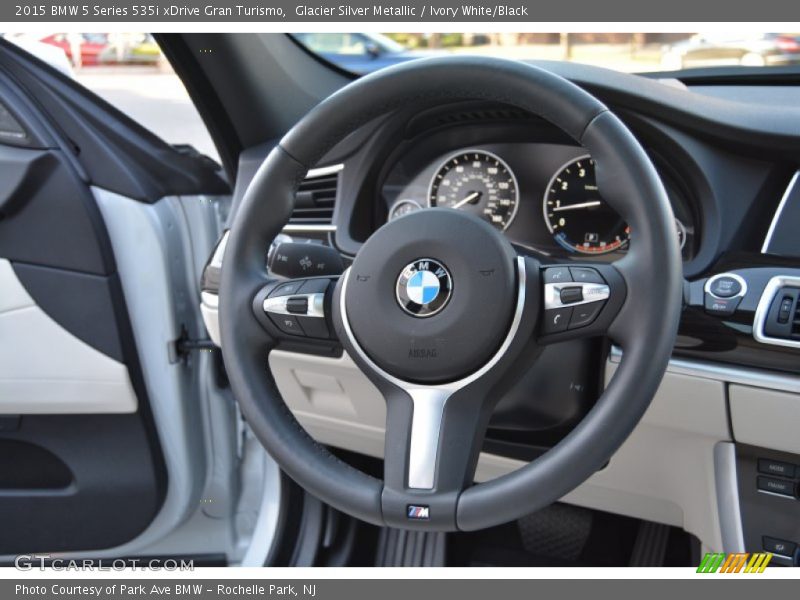 Glacier Silver Metallic / Ivory White/Black 2015 BMW 5 Series 535i xDrive Gran Turismo