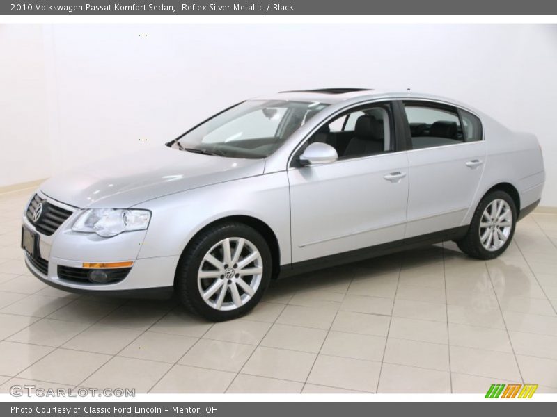 Front 3/4 View of 2010 Passat Komfort Sedan