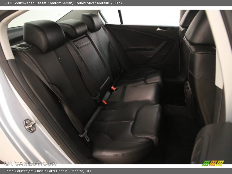 Rear Seat of 2010 Passat Komfort Sedan