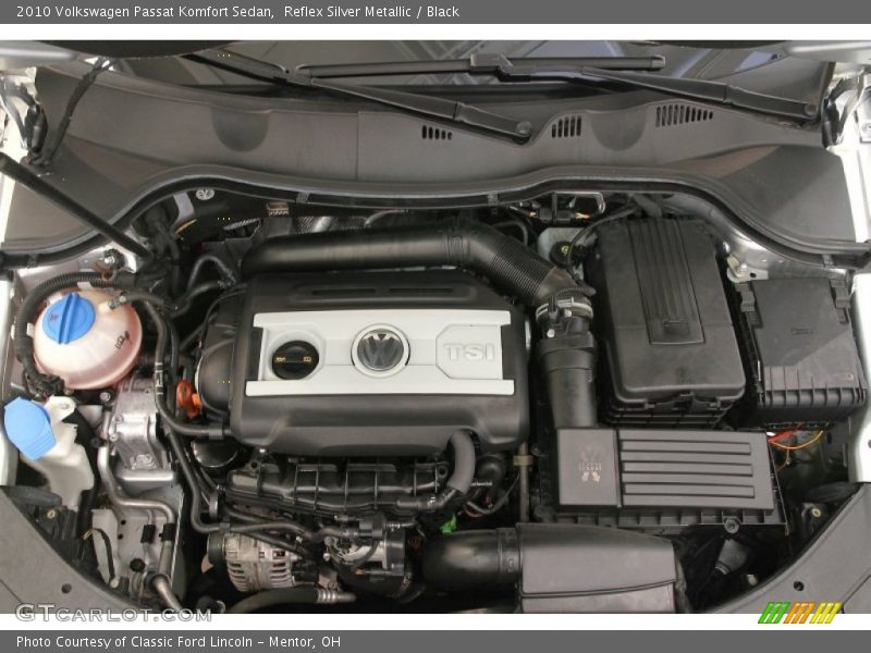  2010 Passat Komfort Sedan Engine - 2.0 Liter FSI Turbocharged DOHC 16-Valve 4 Cylinder