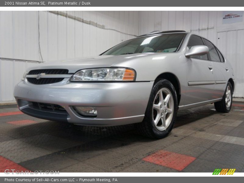 Platinum Metallic / Dusk 2001 Nissan Altima SE