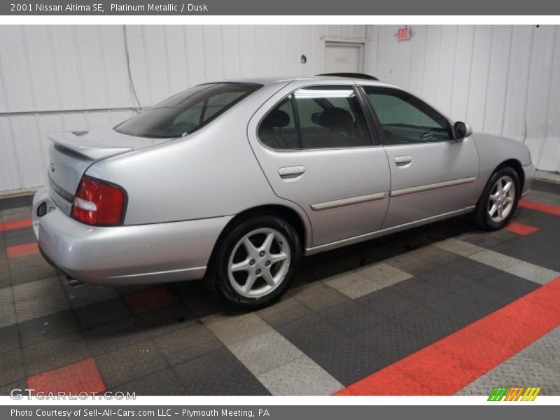Platinum Metallic / Dusk 2001 Nissan Altima SE