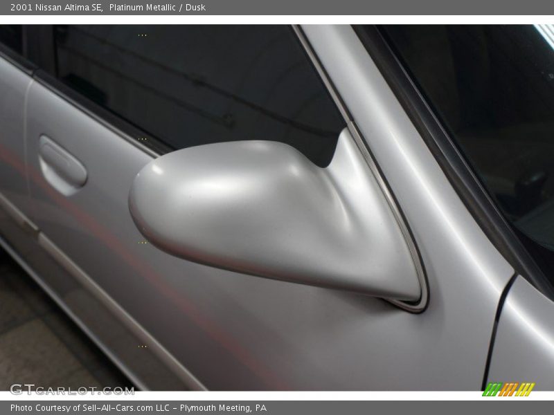 Platinum Metallic / Dusk 2001 Nissan Altima SE