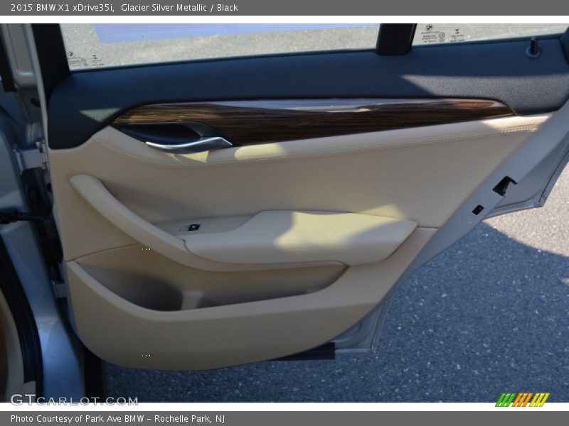 Glacier Silver Metallic / Black 2015 BMW X1 xDrive35i