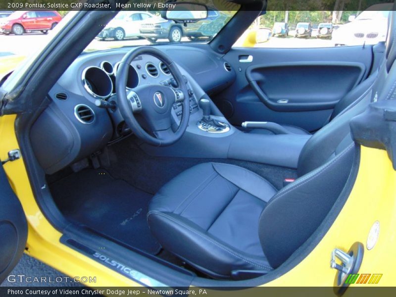Ebony Interior - 2009 Solstice GXP Roadster 