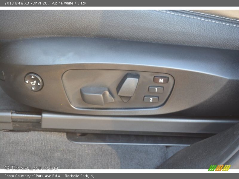 Alpine White / Black 2013 BMW X3 xDrive 28i