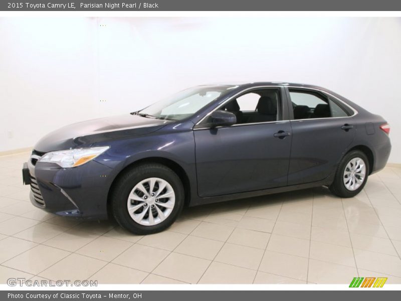 Front 3/4 View of 2015 Camry LE