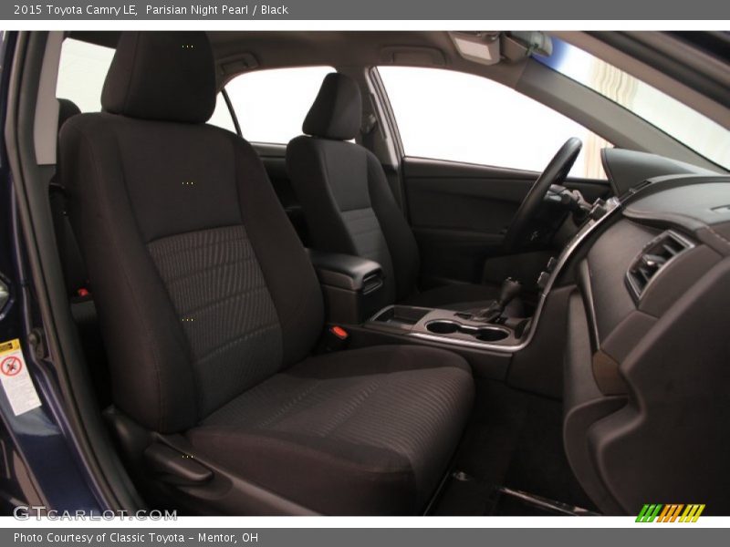 Parisian Night Pearl / Black 2015 Toyota Camry LE