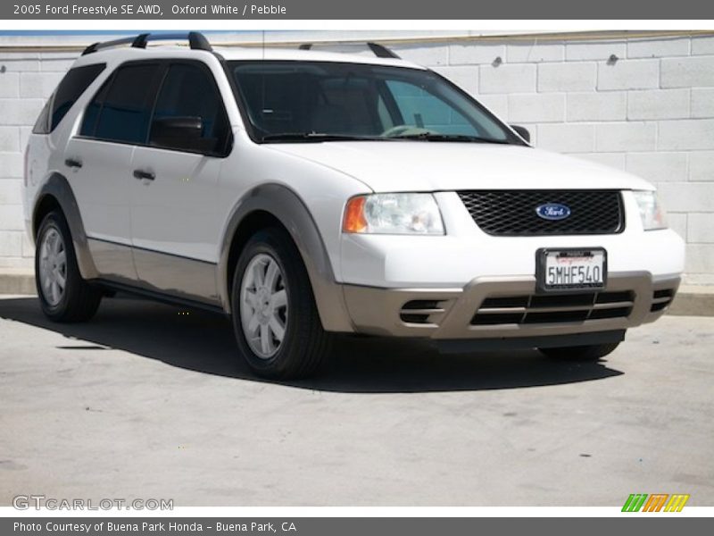 Oxford White / Pebble 2005 Ford Freestyle SE AWD