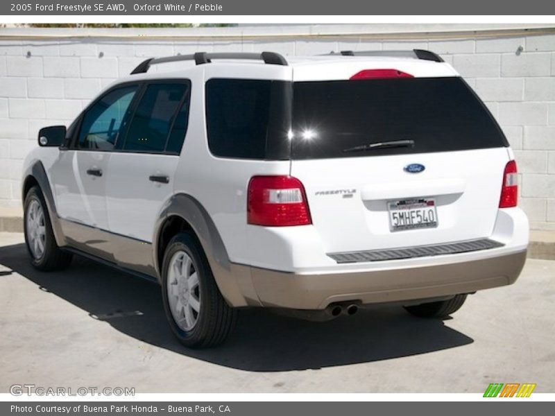 Oxford White / Pebble 2005 Ford Freestyle SE AWD