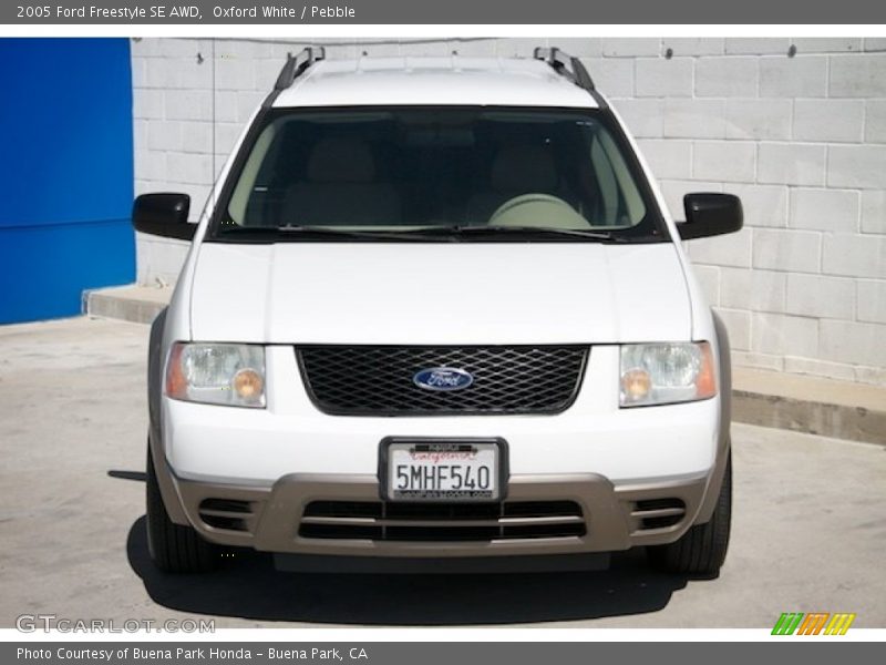 Oxford White / Pebble 2005 Ford Freestyle SE AWD