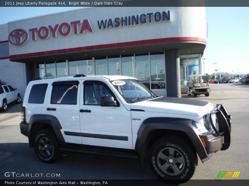 Bright White / Dark Slate Gray 2011 Jeep Liberty Renegade 4x4