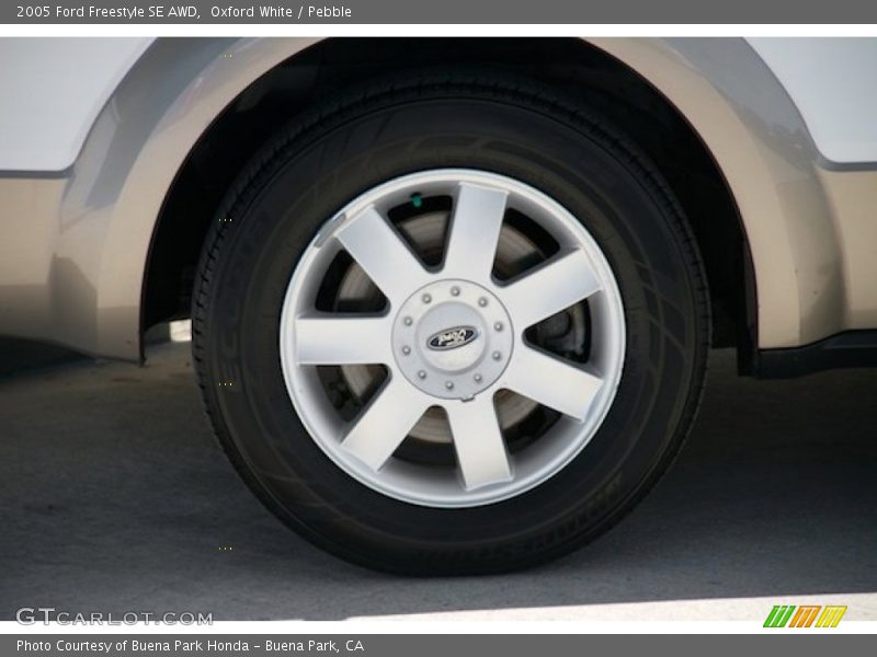  2005 Freestyle SE AWD Wheel