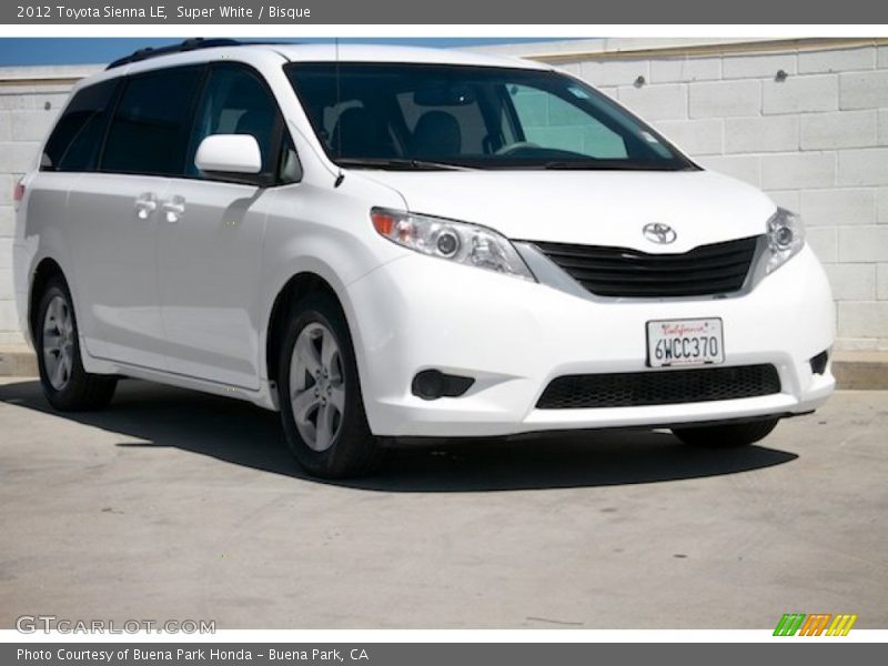 Super White / Bisque 2012 Toyota Sienna LE