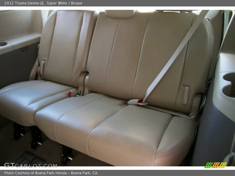 Super White / Bisque 2012 Toyota Sienna LE