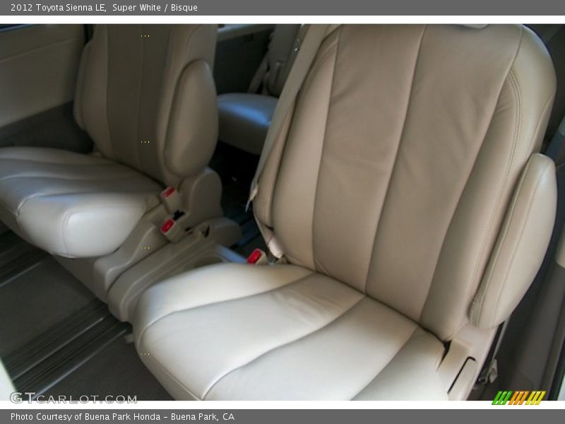 Super White / Bisque 2012 Toyota Sienna LE