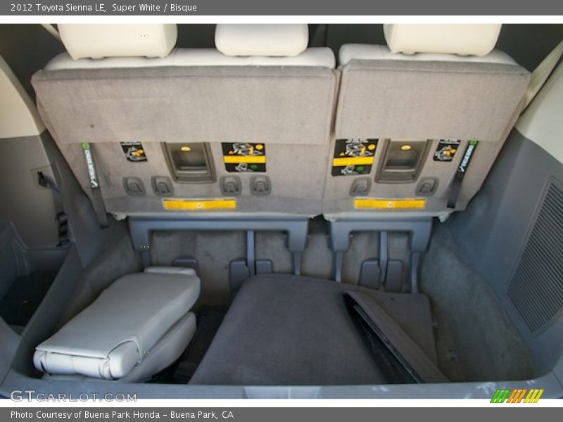 Super White / Bisque 2012 Toyota Sienna LE