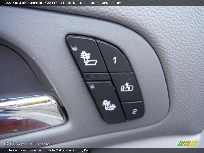 Black / Light Titanium/Dark Titanium 2007 Chevrolet Suburban 1500 LTZ 4x4