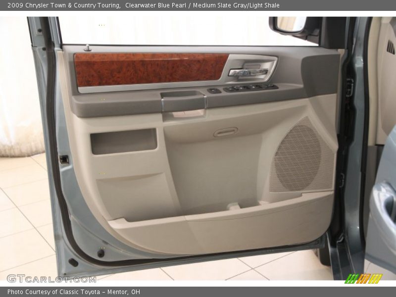 Clearwater Blue Pearl / Medium Slate Gray/Light Shale 2009 Chrysler Town & Country Touring