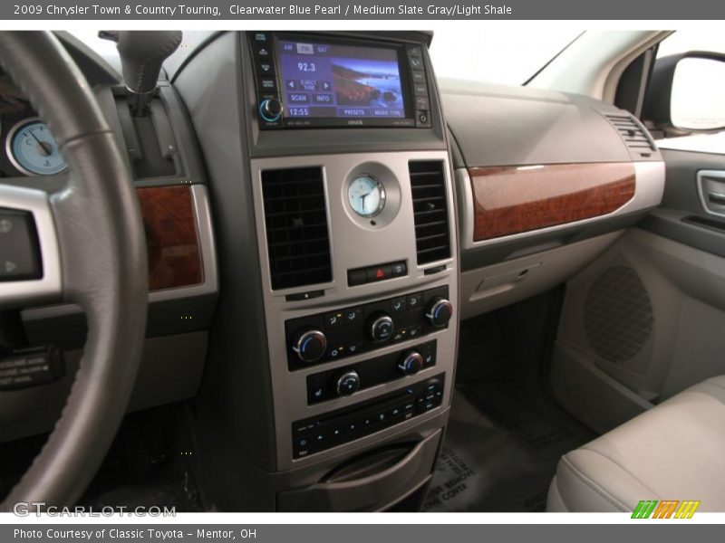 Clearwater Blue Pearl / Medium Slate Gray/Light Shale 2009 Chrysler Town & Country Touring