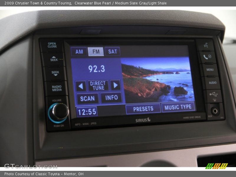 Clearwater Blue Pearl / Medium Slate Gray/Light Shale 2009 Chrysler Town & Country Touring