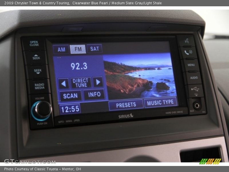 Clearwater Blue Pearl / Medium Slate Gray/Light Shale 2009 Chrysler Town & Country Touring