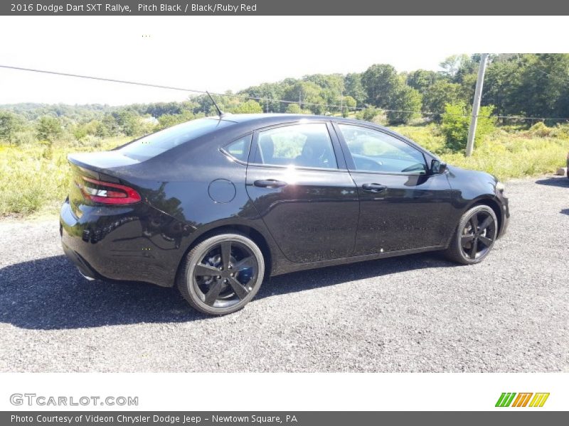 Pitch Black / Black/Ruby Red 2016 Dodge Dart SXT Rallye