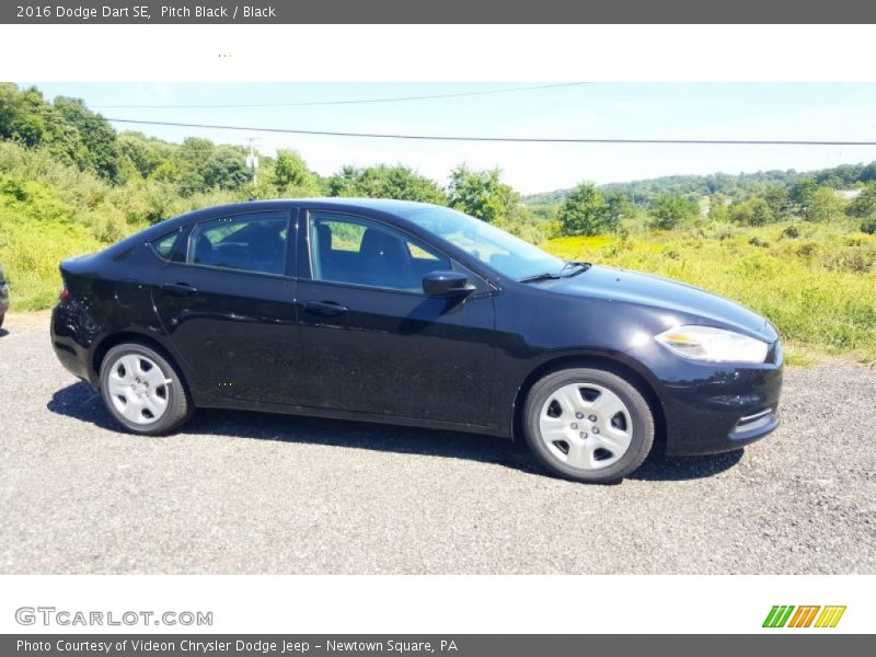 Pitch Black / Black 2016 Dodge Dart SE