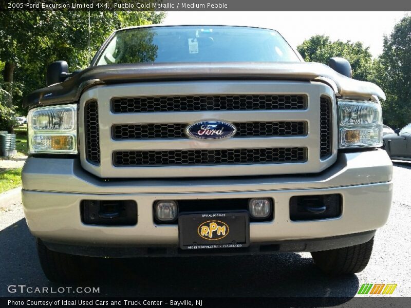 Pueblo Gold Metallic / Medium Pebble 2005 Ford Excursion Limited 4X4