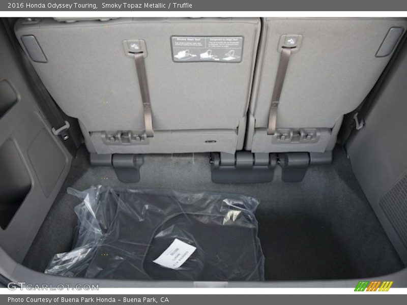 Smoky Topaz Metallic / Truffle 2016 Honda Odyssey Touring