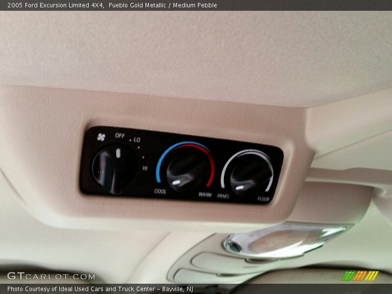Pueblo Gold Metallic / Medium Pebble 2005 Ford Excursion Limited 4X4