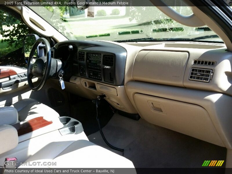 Pueblo Gold Metallic / Medium Pebble 2005 Ford Excursion Limited 4X4