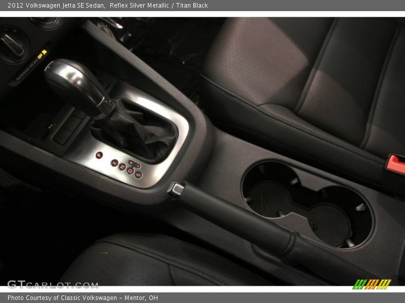 Reflex Silver Metallic / Titan Black 2012 Volkswagen Jetta SE Sedan