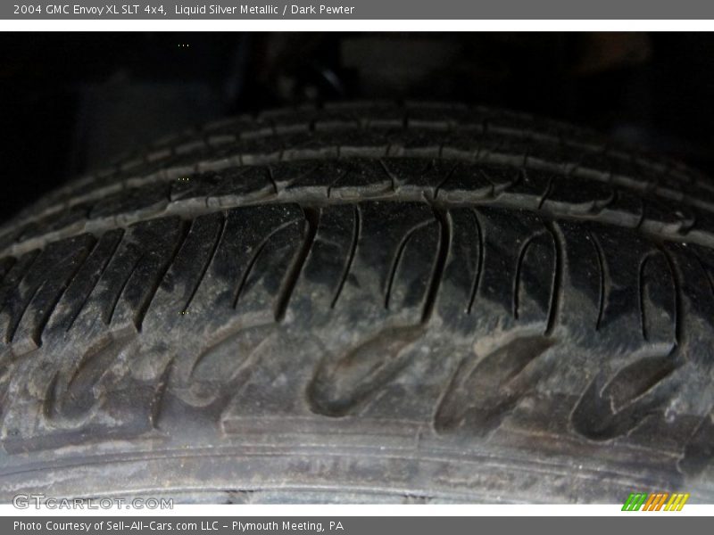 Liquid Silver Metallic / Dark Pewter 2004 GMC Envoy XL SLT 4x4