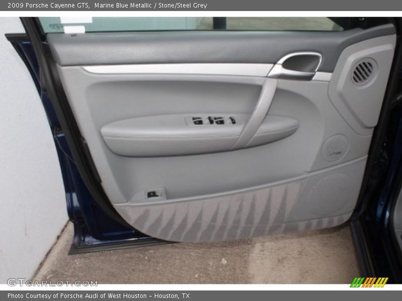 Door Panel of 2009 Cayenne GTS