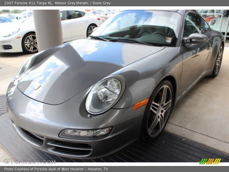 Front 3/4 View of 2007 911 Targa 4S