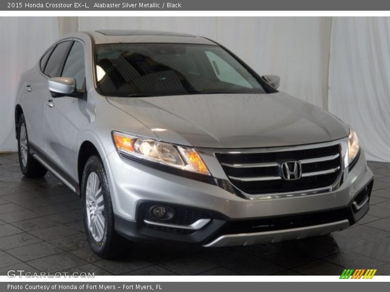 Front 3/4 View of 2015 Crosstour EX-L