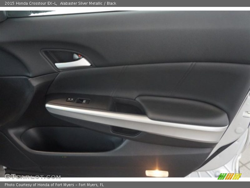 Alabaster Silver Metallic / Black 2015 Honda Crosstour EX-L