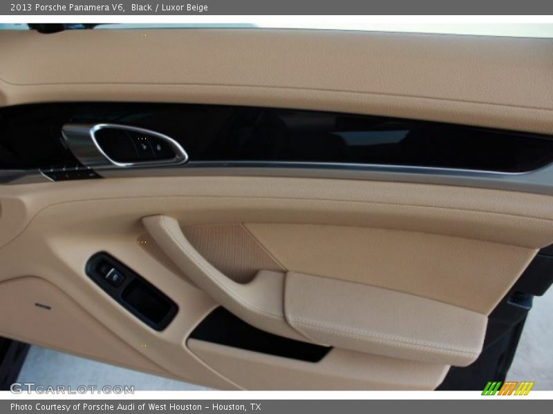 Black / Luxor Beige 2013 Porsche Panamera V6