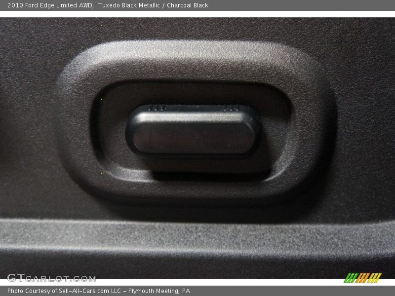 Tuxedo Black Metallic / Charcoal Black 2010 Ford Edge Limited AWD