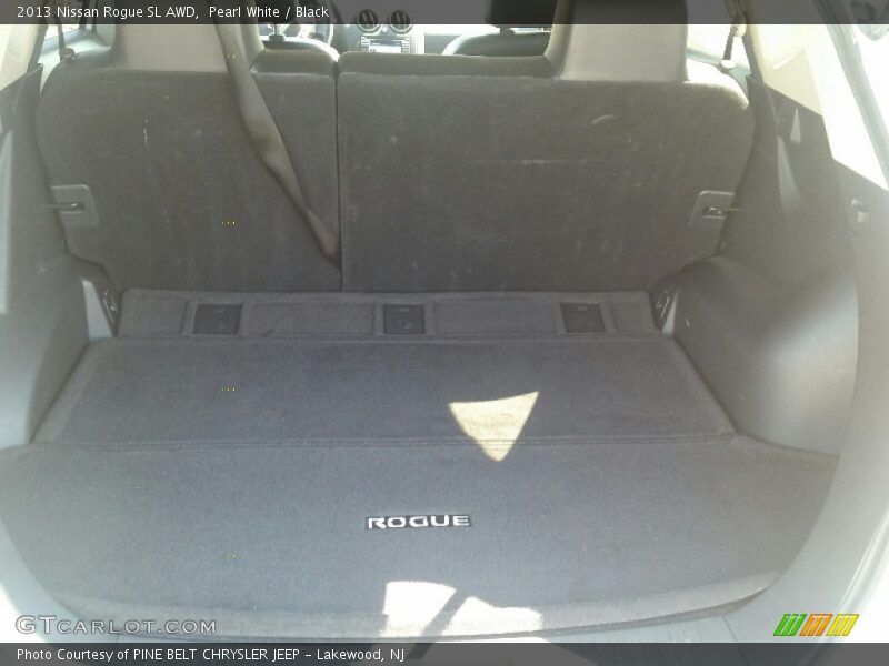 Pearl White / Black 2013 Nissan Rogue SL AWD