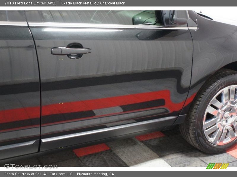Tuxedo Black Metallic / Charcoal Black 2010 Ford Edge Limited AWD