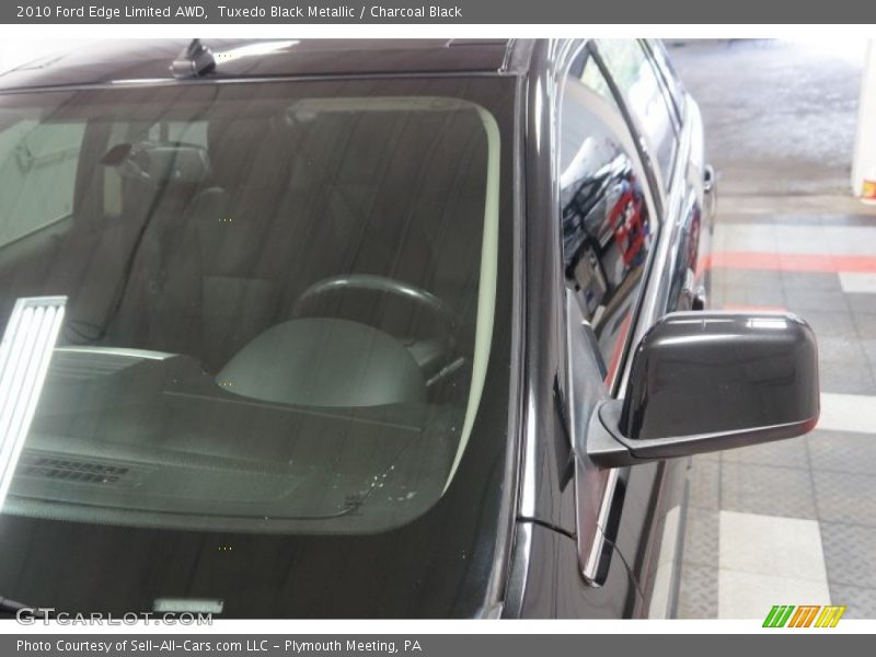 Tuxedo Black Metallic / Charcoal Black 2010 Ford Edge Limited AWD