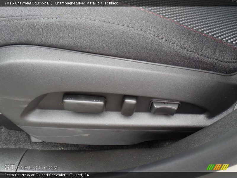 Champagne Silver Metallic / Jet Black 2016 Chevrolet Equinox LT