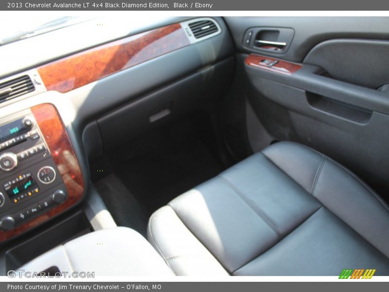 Black / Ebony 2013 Chevrolet Avalanche LT 4x4 Black Diamond Edition
