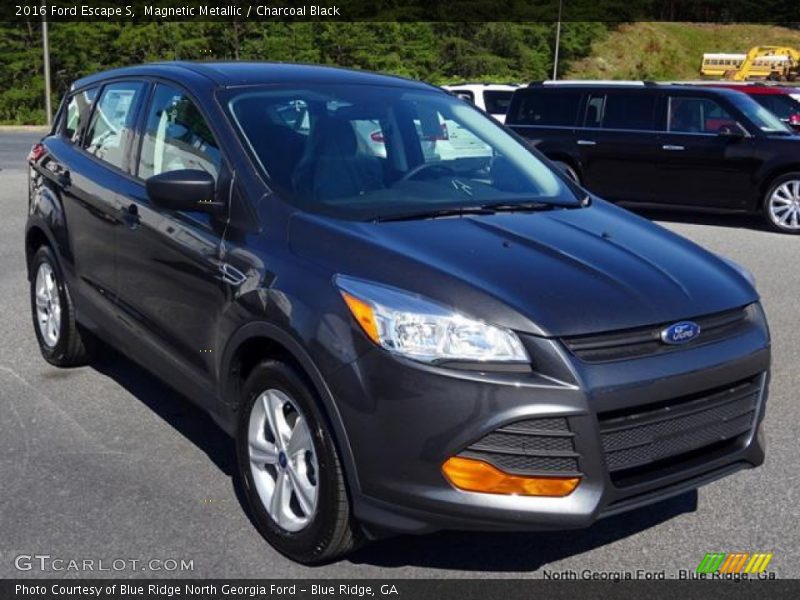 Magnetic Metallic / Charcoal Black 2016 Ford Escape S