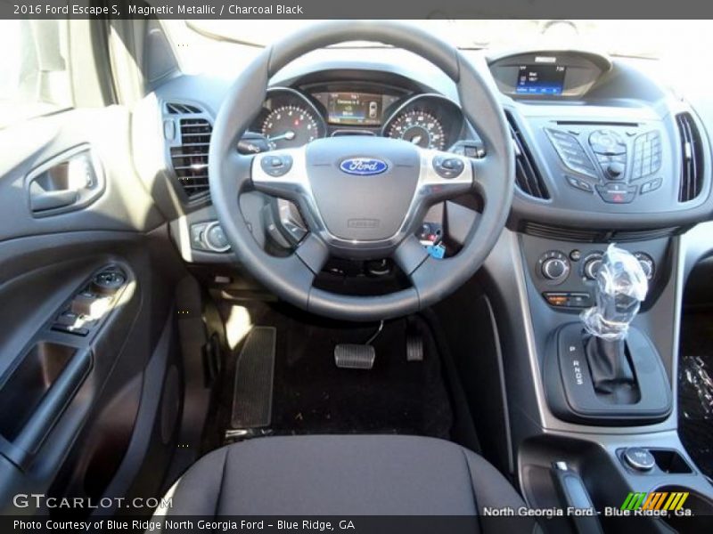 Magnetic Metallic / Charcoal Black 2016 Ford Escape S