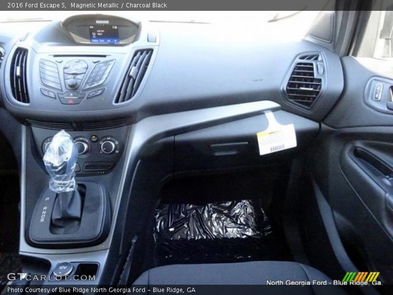 Magnetic Metallic / Charcoal Black 2016 Ford Escape S