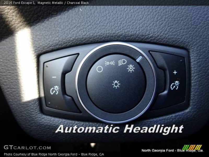 Magnetic Metallic / Charcoal Black 2016 Ford Escape S