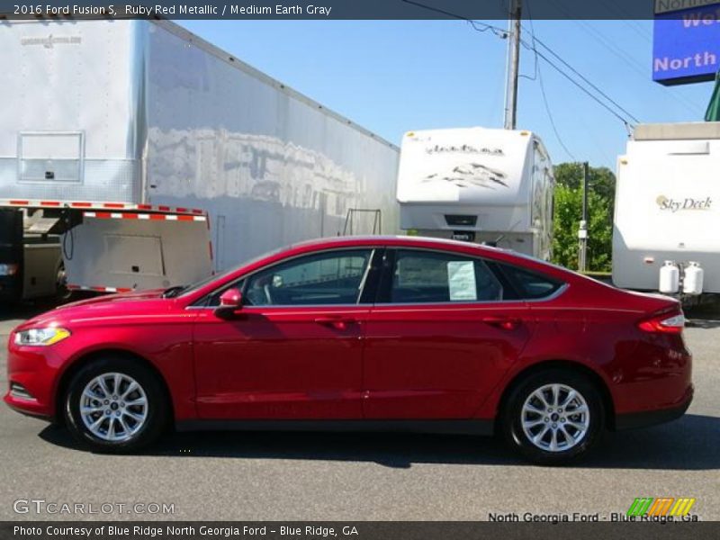 Ruby Red Metallic / Medium Earth Gray 2016 Ford Fusion S